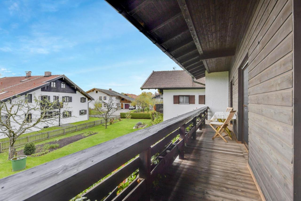 Ferienwohnung Wennesz 1 Chieming Exterior foto